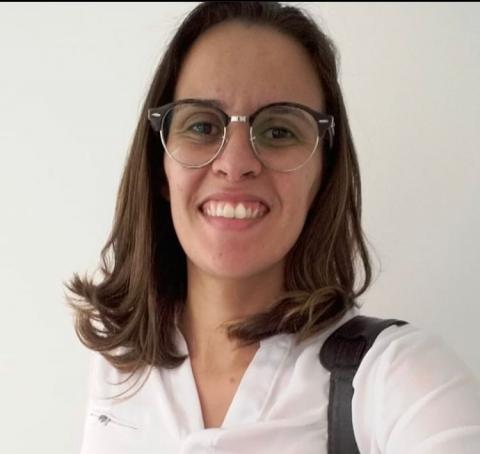 DEFESA DE TESE DE DOUTORADO DE Emanuelle Maria da Silva DEFESA DE TESE DE DOUTORADO DE Emanuelle Maria da Silva